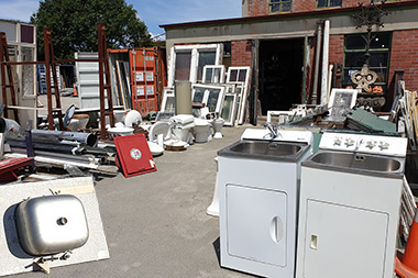 The Pumphouse Demolition Yard Recycled Kitchen Bathroom Laundry Parts